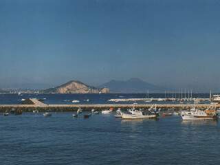 Capo Miseno e Vesuvio