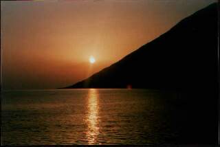 TRAMONTO SU STROMBOLI